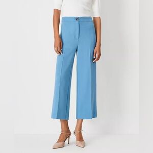 Ann Taylor The Kate Wide Leg Crop Pant Trouser in sky blue 8